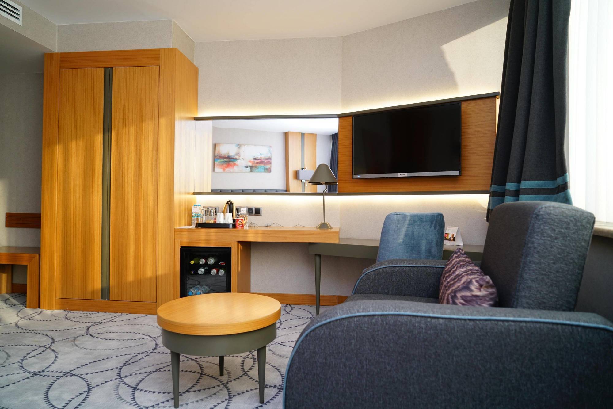 Ramada By Wyndham Nilufer Bursa Hotel Eksteriør billede